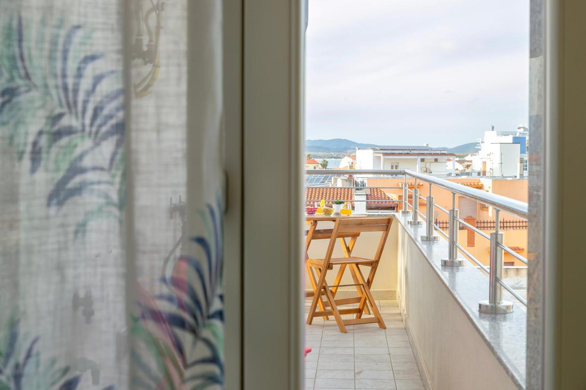 A Domo Tua Apartment อาลเกโร ภายนอก รูปภาพ